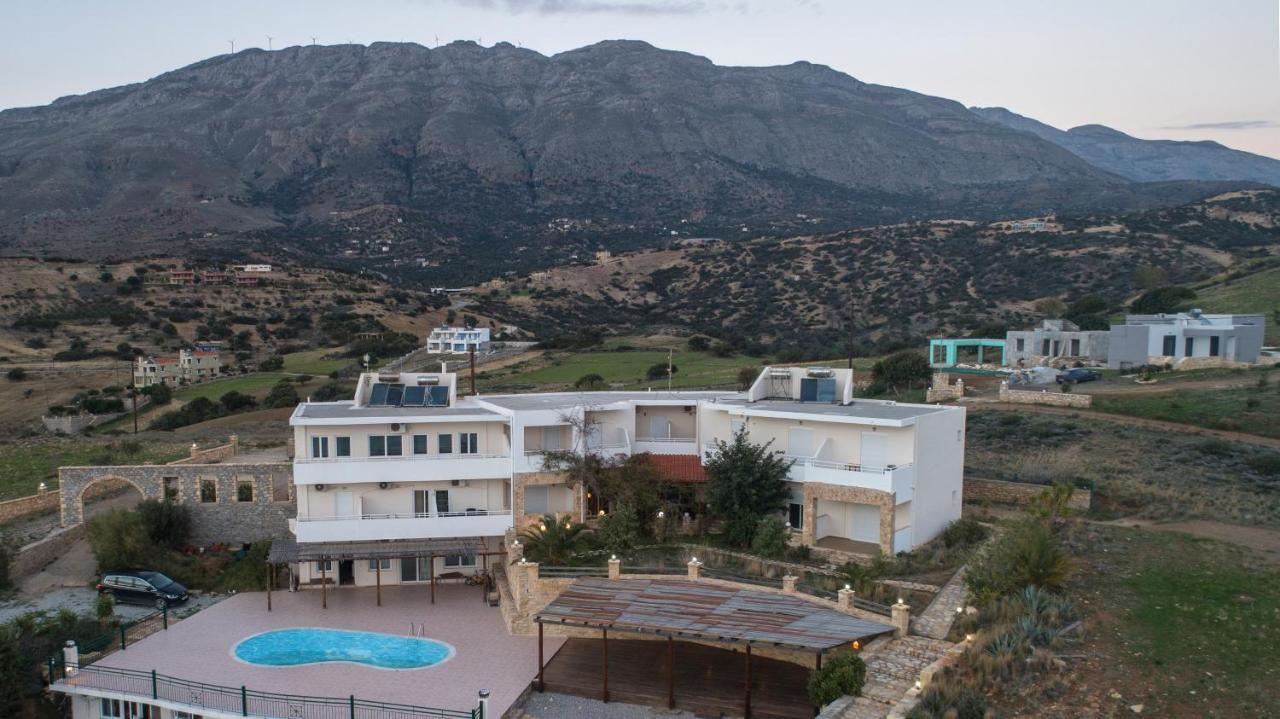 Hill Of Calm Hotel Triopetra Exterior photo